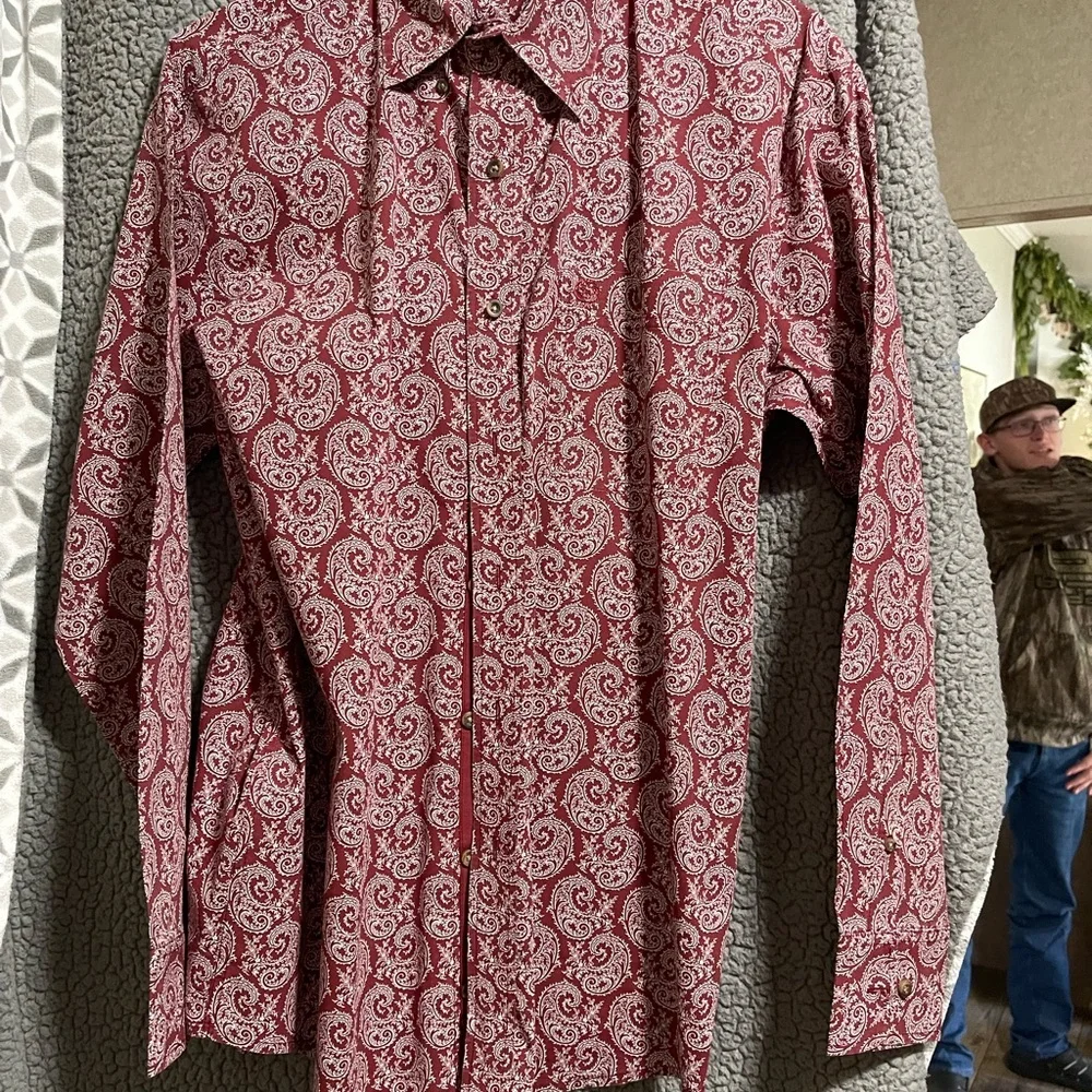 Wrangler Men's Burgundy Paisley Shirt - Picture 2 of 2